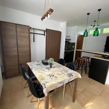 Spirit Homes Oroshaza-gyoparos